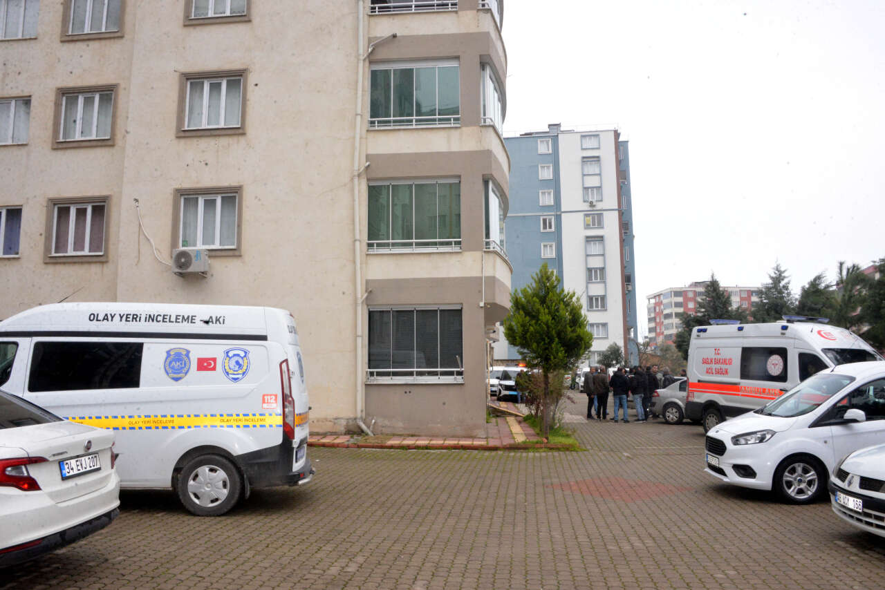 26 yaşındaki genç, babasını vahşice katletti 2